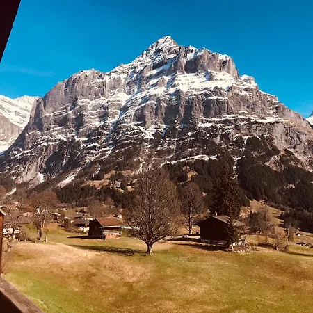 Tolle 2,5 Galeriewohnung 公寓 *